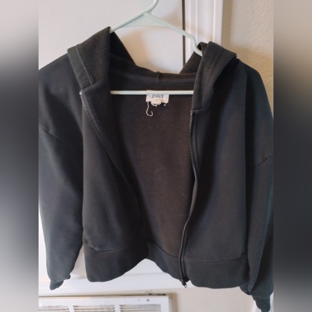 Black PACT all gender sweatshirt. small